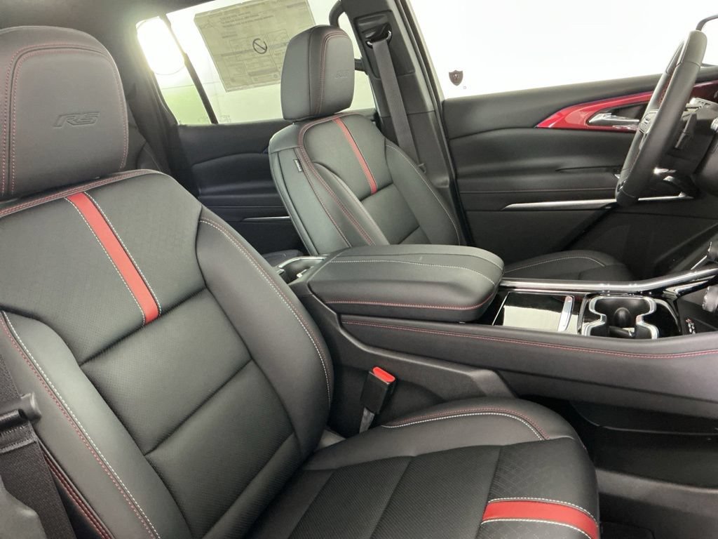 New 2026 Chevrolet Traverse RS AWD/4WD image 17