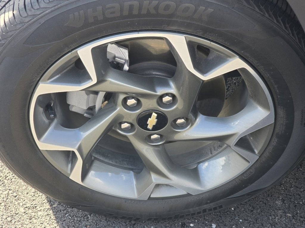 Used 2024 Chevrolet Trax LT w/ Driver Confidence Package image 29