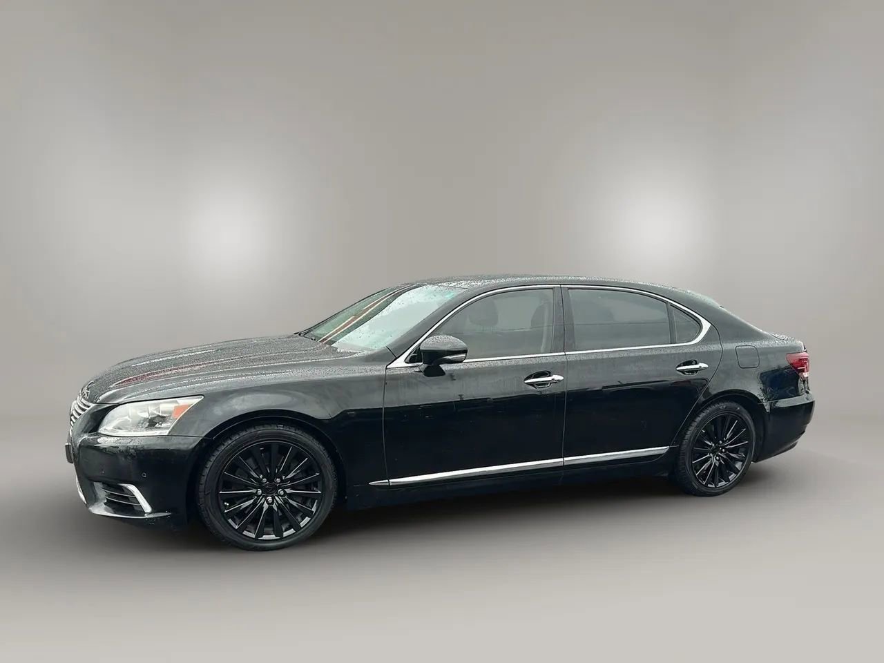 Used 2013 Lexus LS 460 L image 2