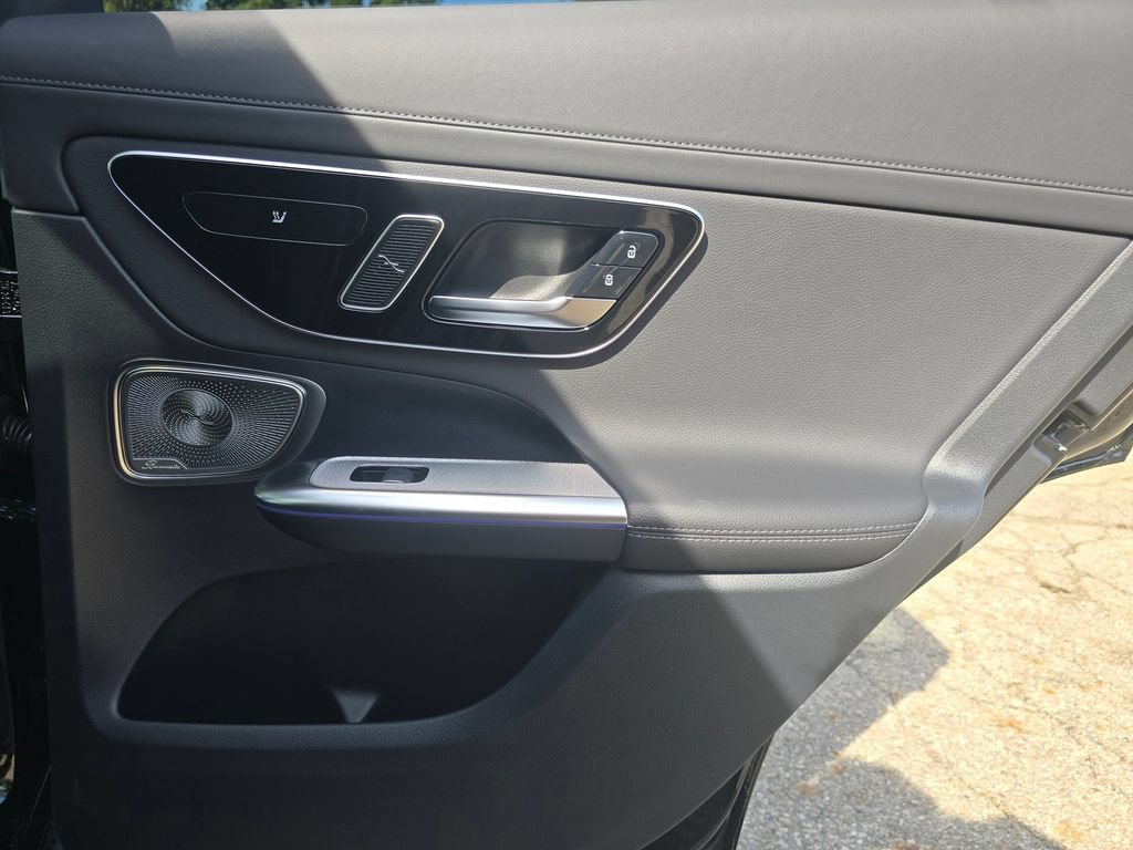New 2027 Mercedes-Benz GLC 300 4MATIC image 23
