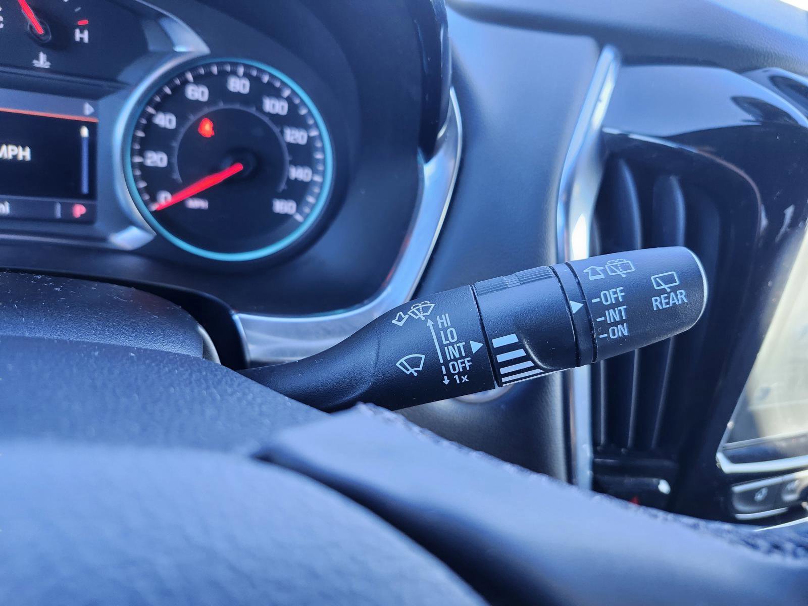 Used 2023 Chevrolet Traverse LT image 22