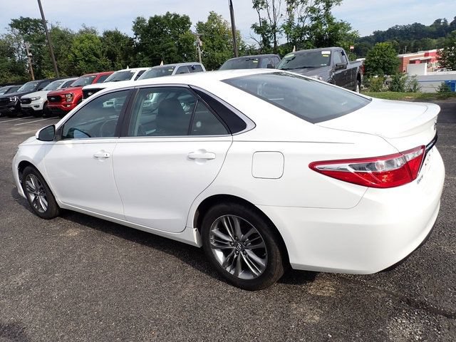 Used 2017 Toyota Camry LE FWD image 4