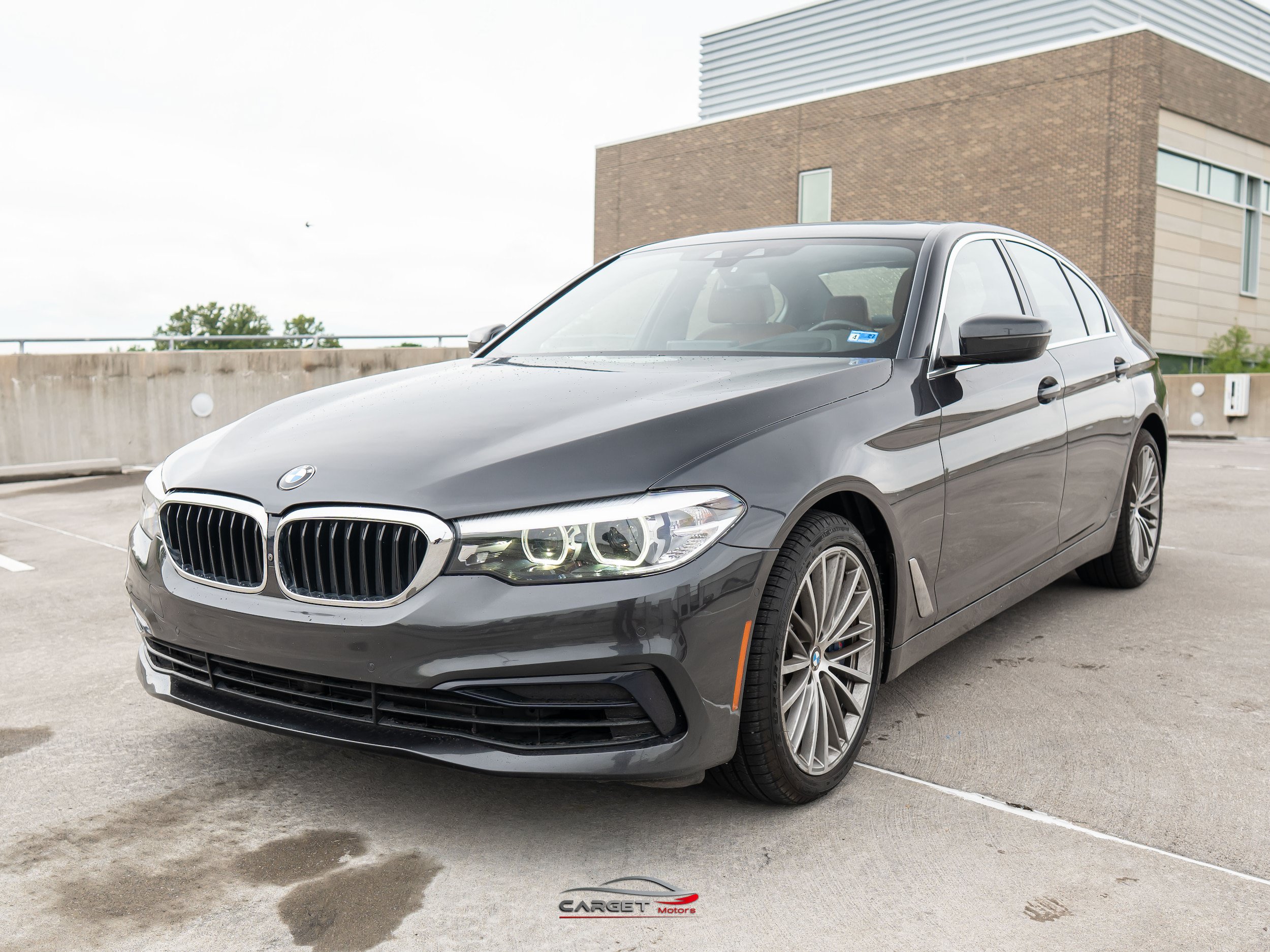 Used 2020 BMW 540i xDrive w/ Premium Package AWD/4WD image 3