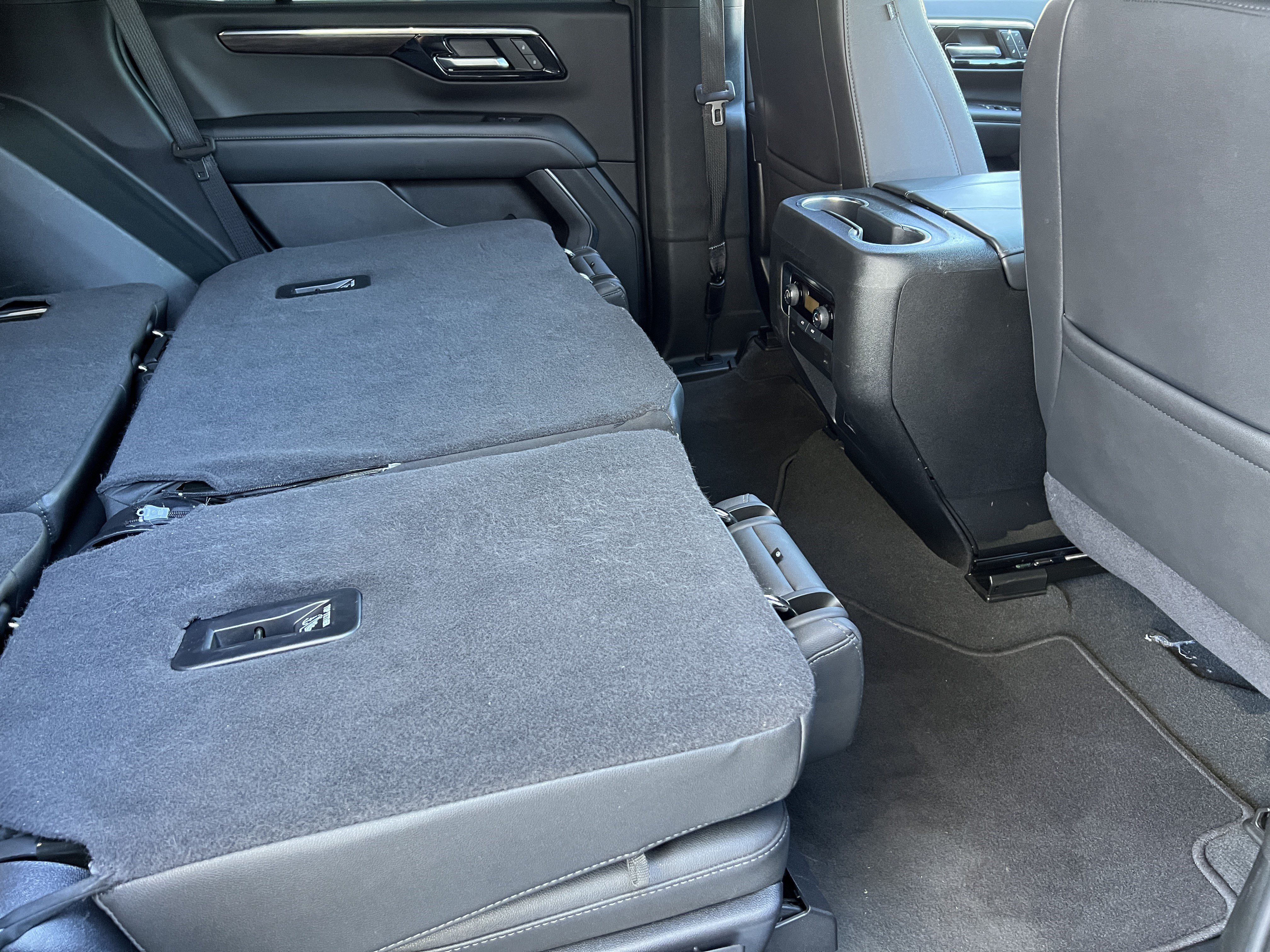 Used 2025 Chevrolet Tahoe LT AWD/4WD image 25