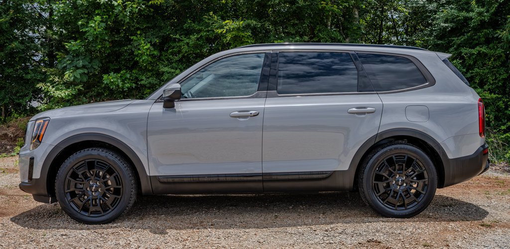 Used 2022 Kia Telluride EX w/ EX Premium Package AWD/4WD image 2