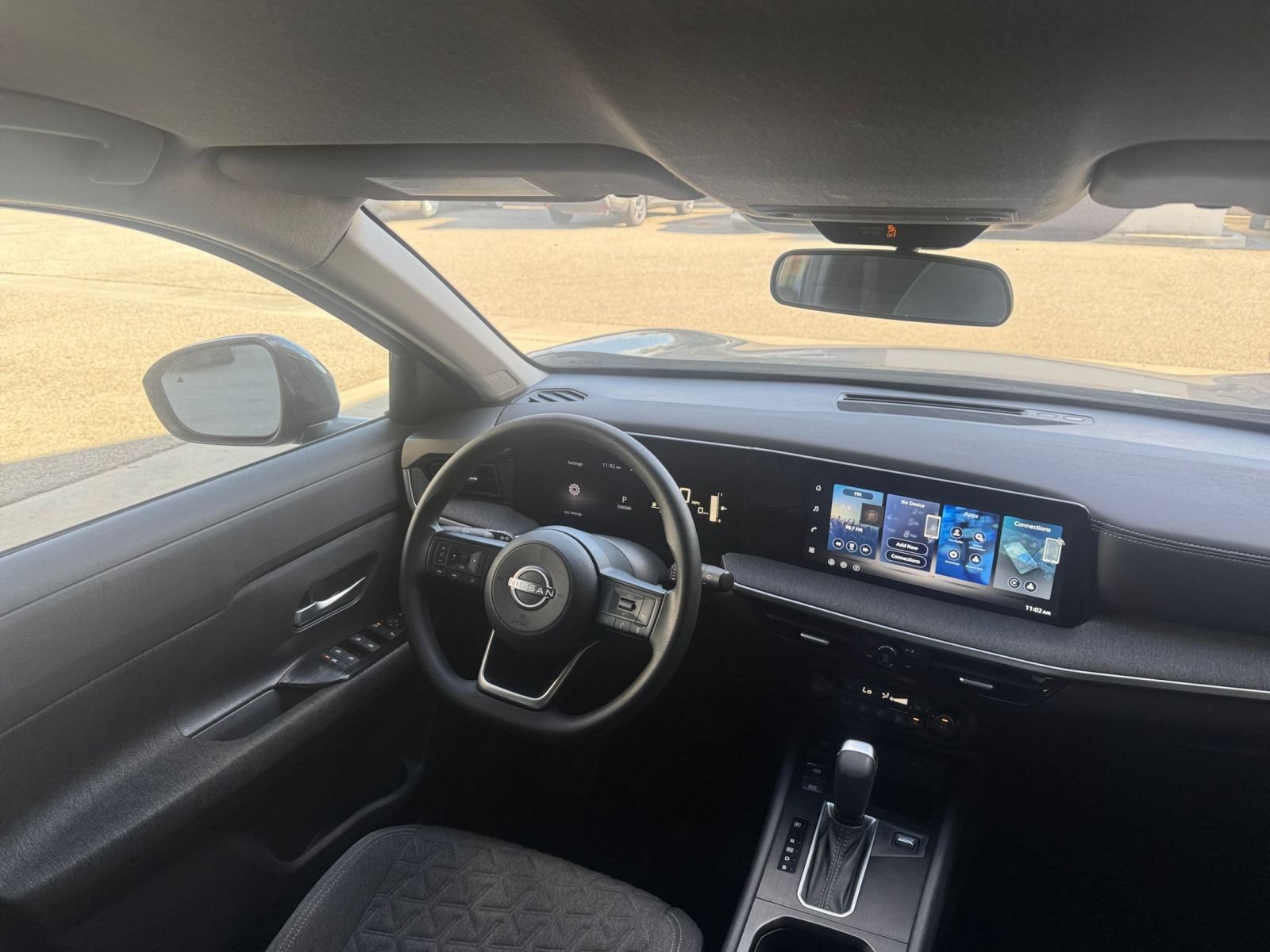 Used 2026 Nissan Kicks SV w/ Cold Weather Package FWD image 32