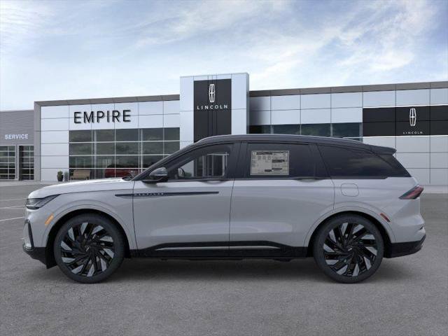 New 2026 Lincoln Nautilus Reserve w/ Jet Appearance Package AWD/4WD image 3