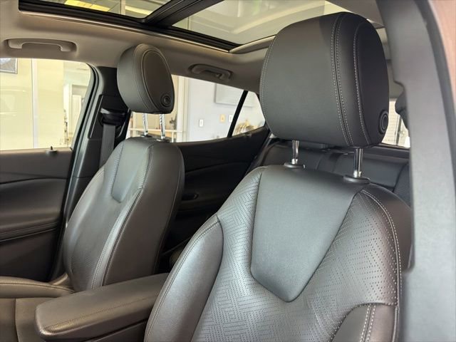 Used 2023 Buick Encore GX Essence w/ Experience Buick Package AWD/4WD image 13