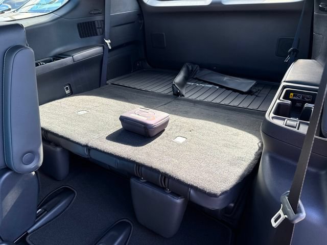 New 2026 Lexus TX 500h AWD image 25