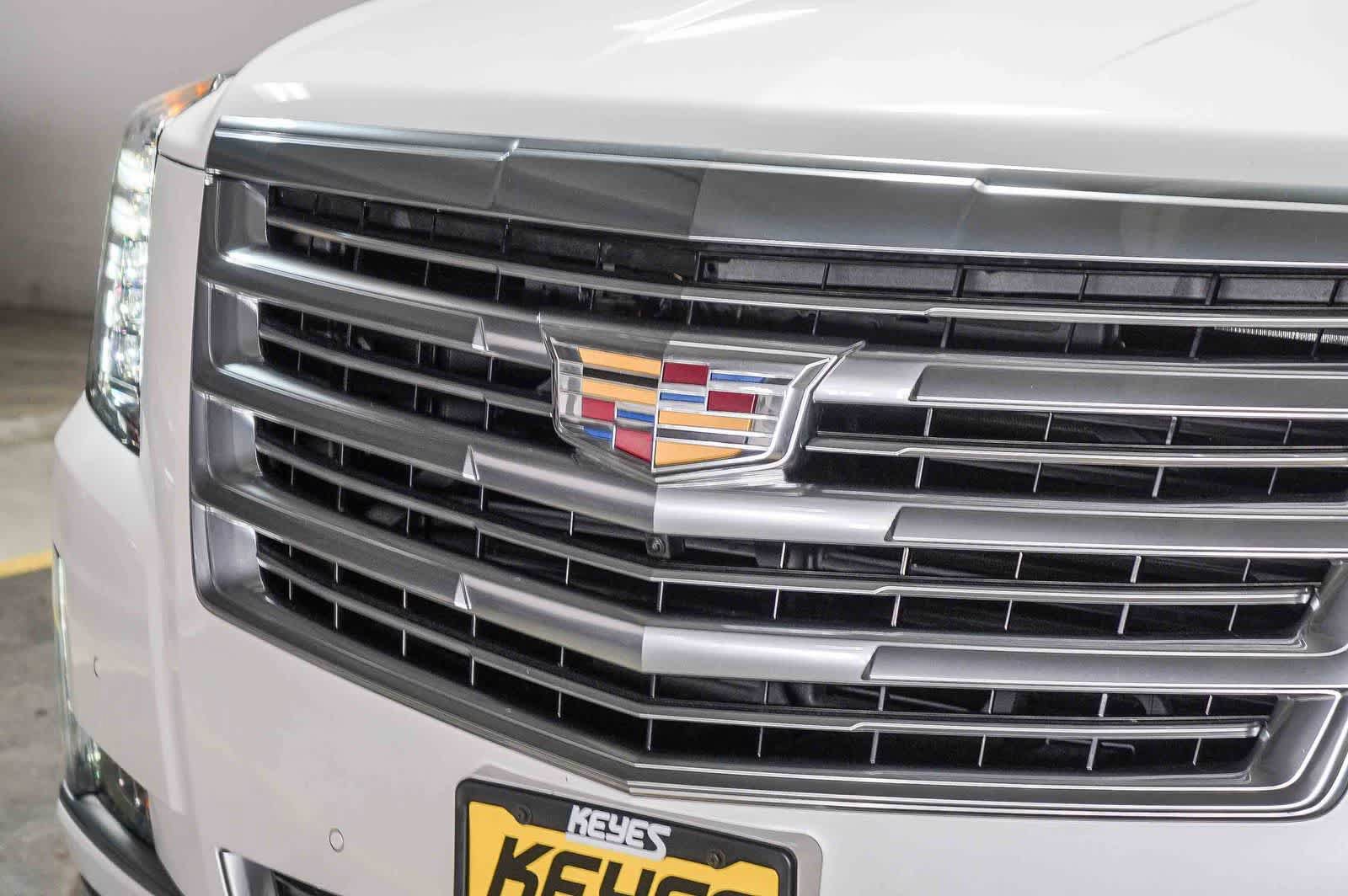 Used 2018 Cadillac Escalade ESV Platinum AWD/4WD image 8