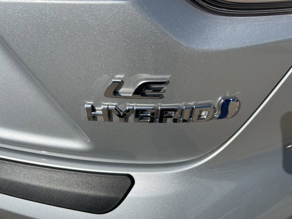 Used 2023 Toyota Corolla LE image 32