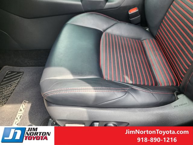 Used 2024 Toyota RAV4 XSE AWD/4WD image 24