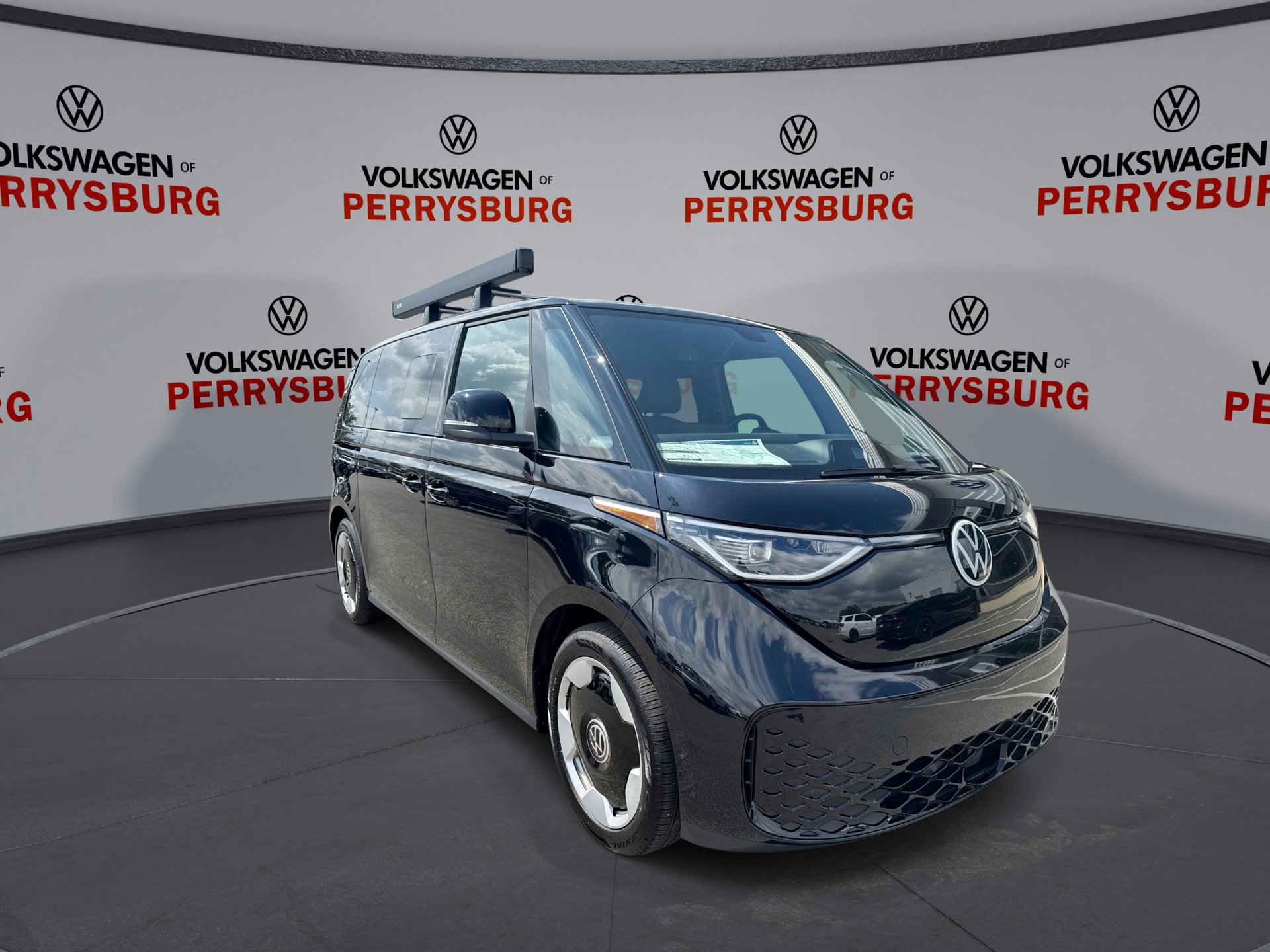 New 2025 Volkswagen ID. Buzz Pro S image 2