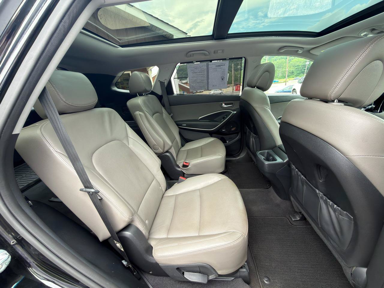 Used 2017 Hyundai Santa Fe Limited FWD image 34