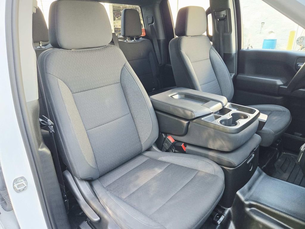 Used 2023 GMC Sierra 1500 Pro w/ Pro Value Package image 17