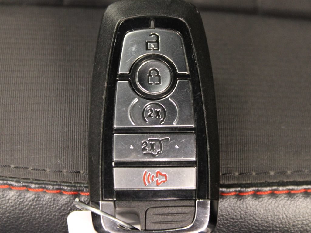 Used 2025 Ford Explorer ST-Line w/ ST-Line Street Pack AWD/4WD image 71
