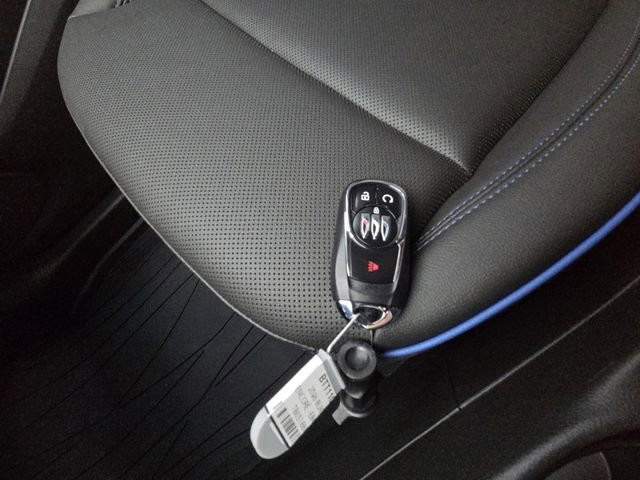 New 2026 Buick Encore GX Sport Touring w/ Advanced Technology Package FWD image 34