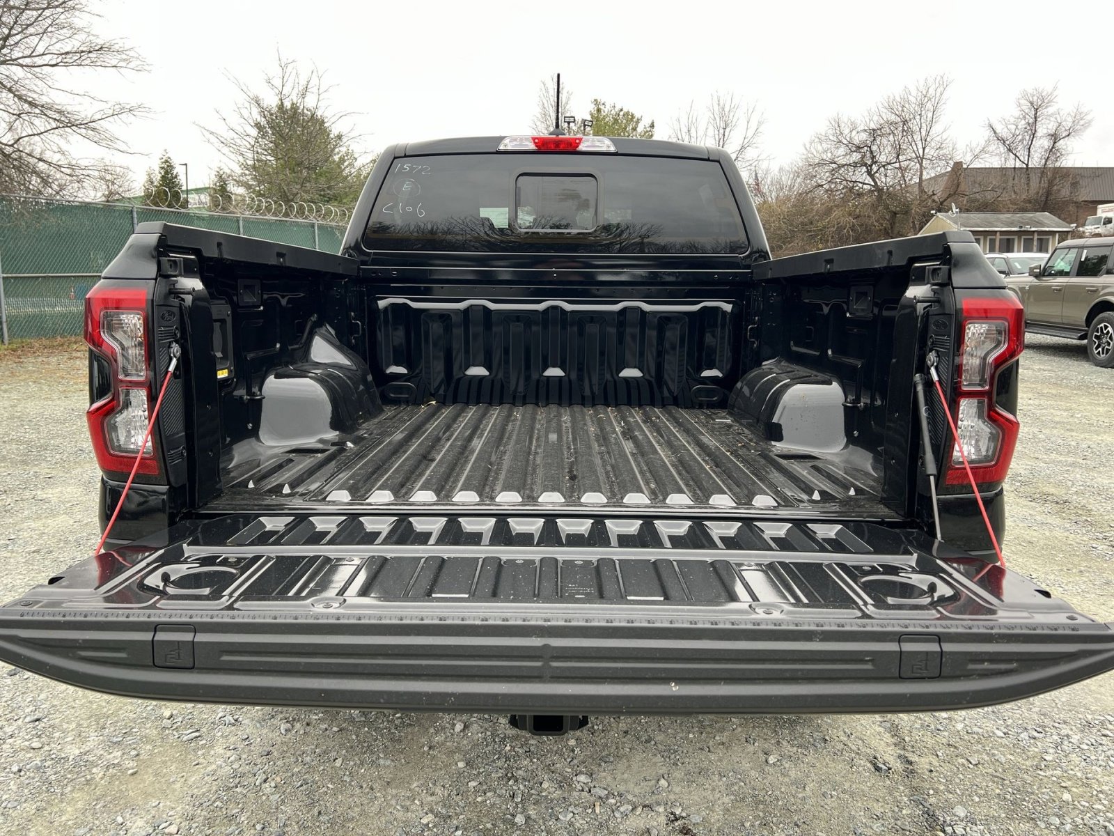 New 2025 Ford Ranger Lariat w/ FX4 Off-Road Package AWD/4WD image 25