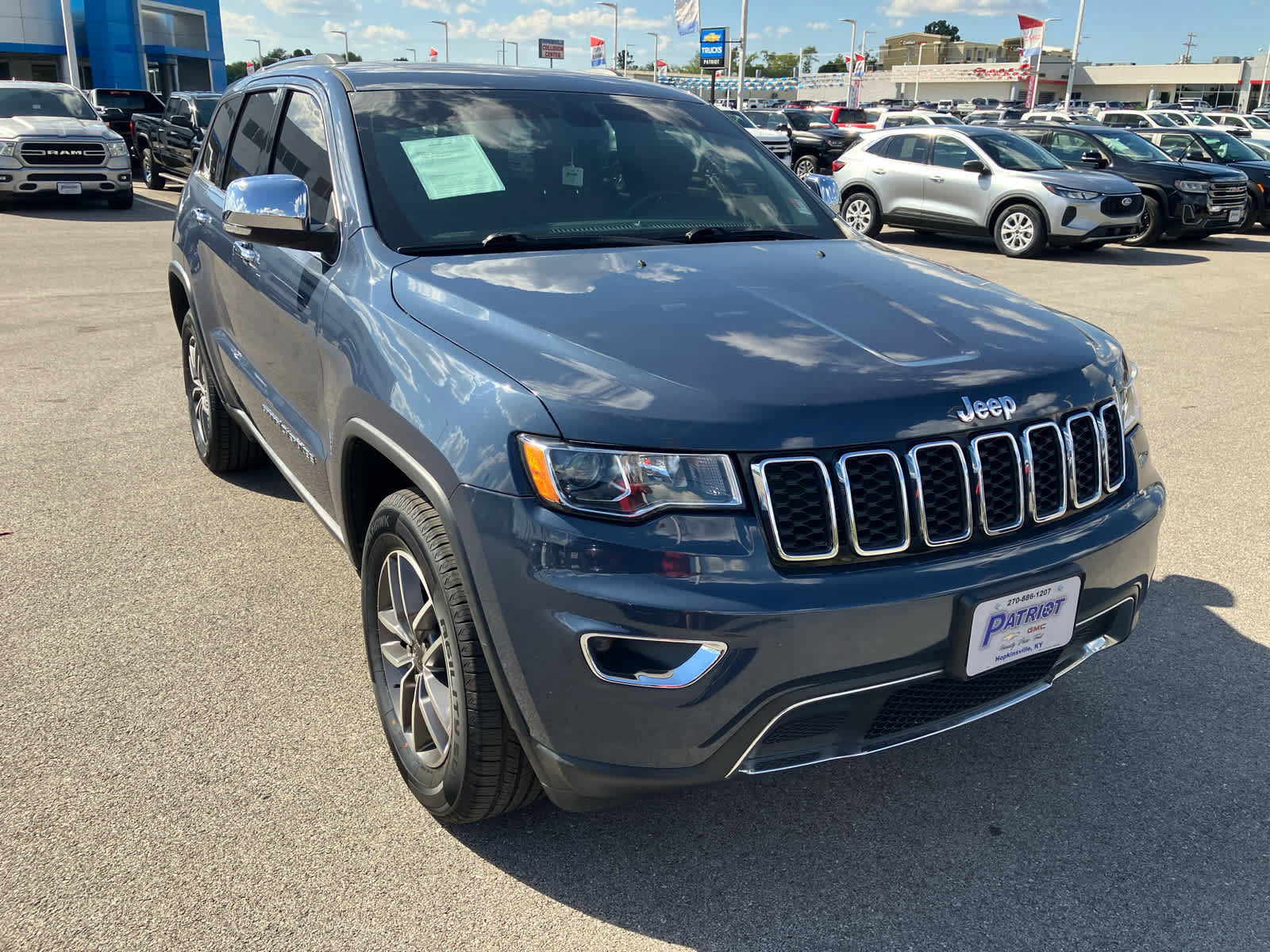 Used 2021 Jeep Grand Cherokee Limited image 1