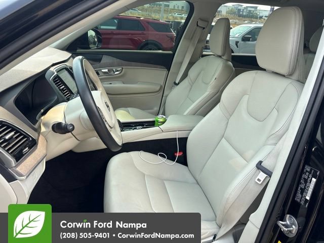 Used 2023 Volvo XC90 B5 Plus w/ Protection Package Premier AWD/4WD image 9