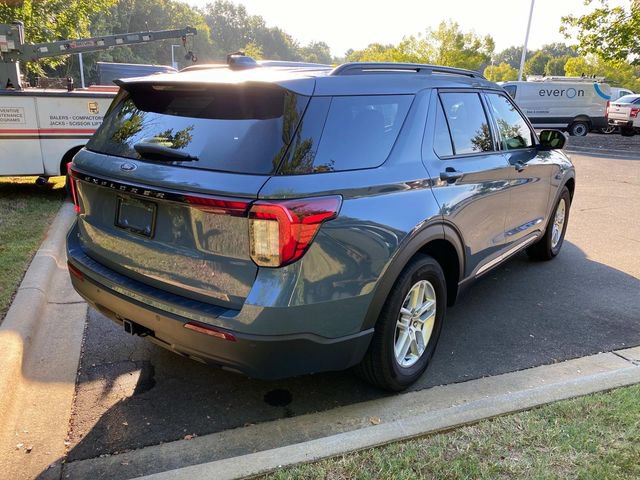 Used 2025 Ford Explorer Active RWD image 32