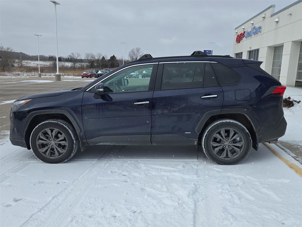 Used 2024 Toyota RAV4 Limited w/ Advanced Technology Package image 11