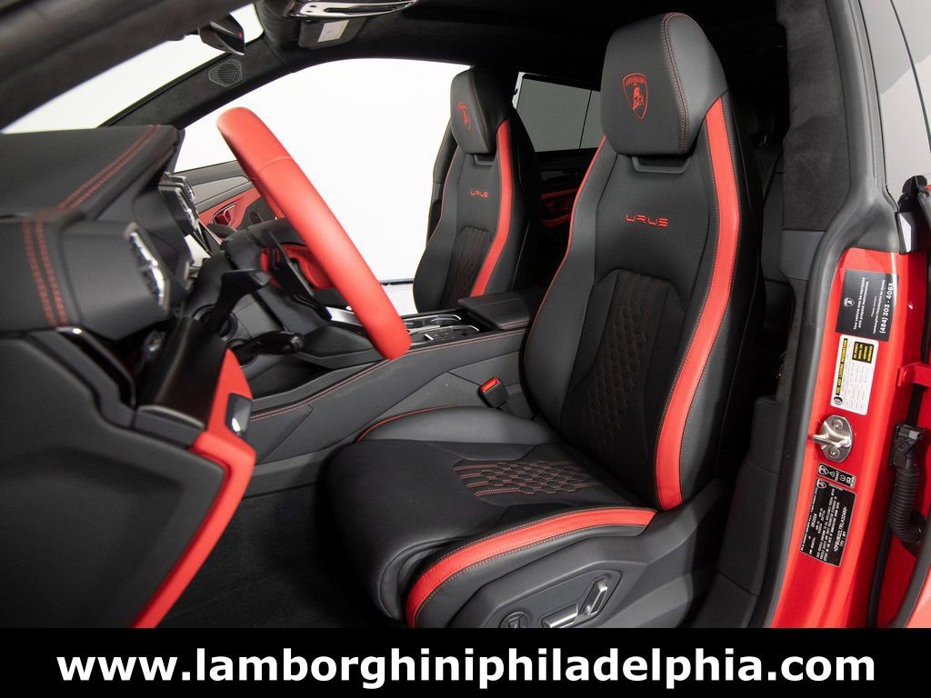 Used 2024 Lamborghini Urus S image 10