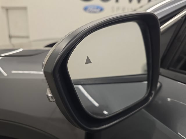 Used 2025 Nissan Kicks SR AWD/4WD image 31
