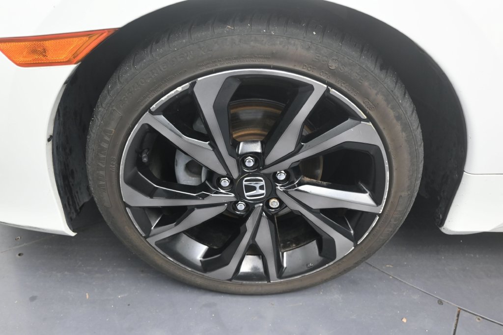 Used 2019 Honda Civic Sport image 9