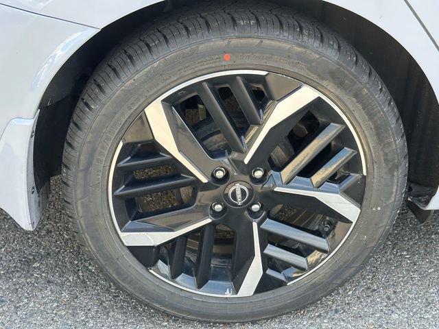 Used 2024 Nissan Versa SR w/ Trunk Package FWD image 14