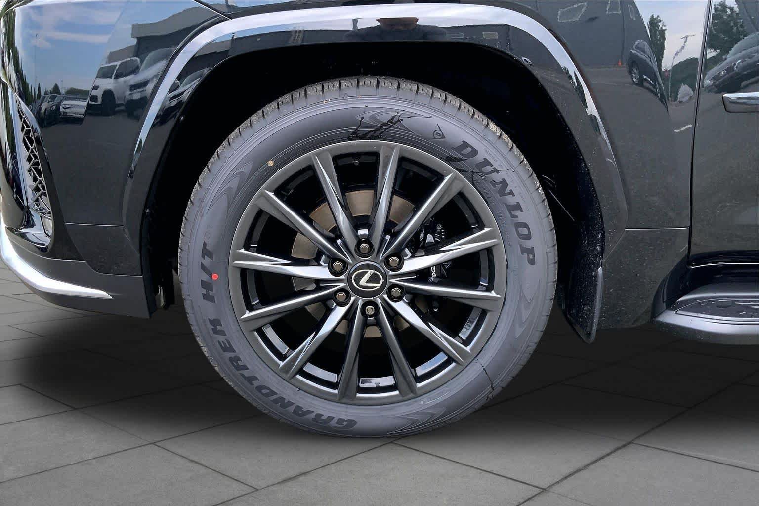 New 2026 Lexus LX 600 F Sport AWD/4WD image 11
