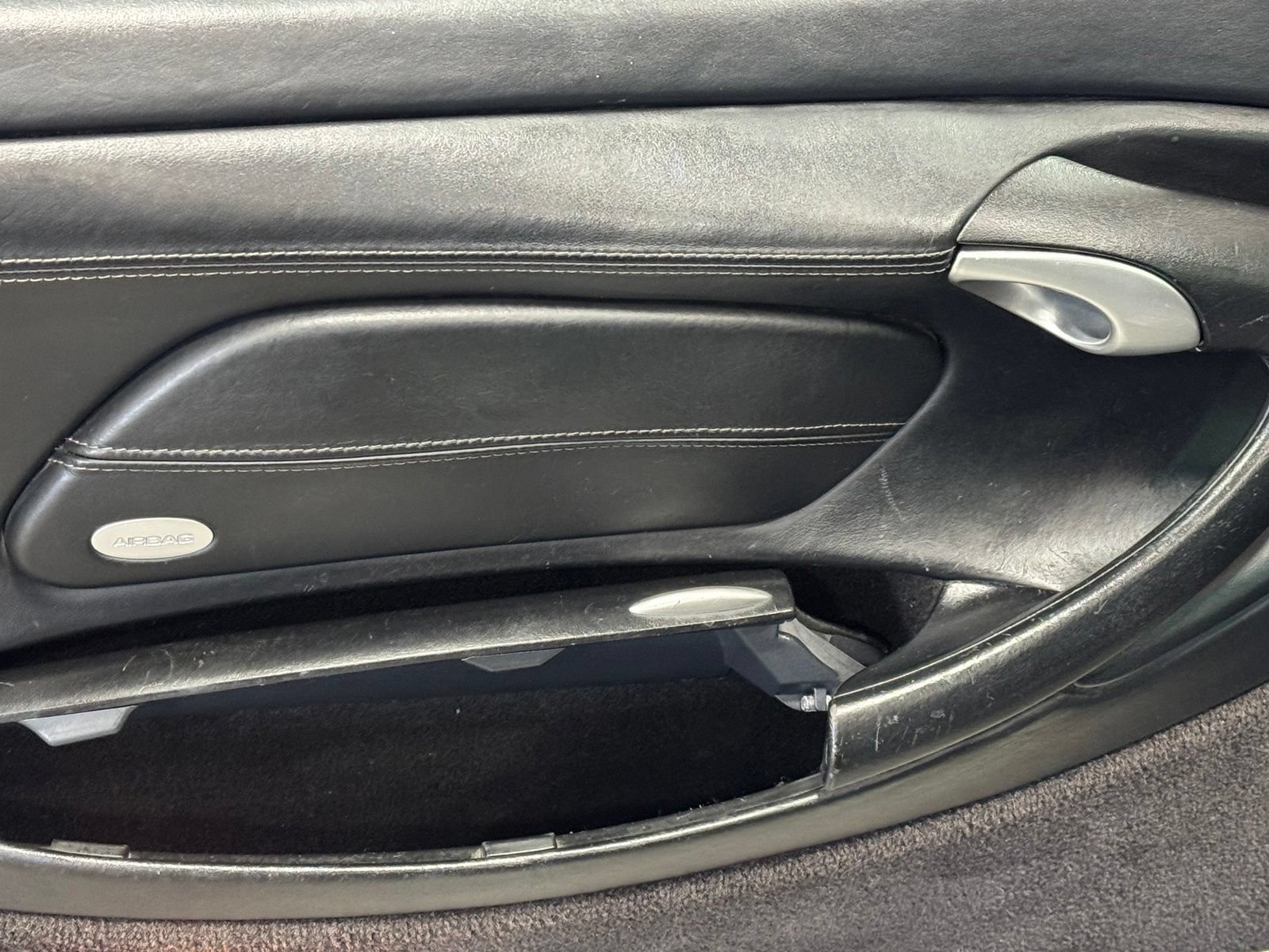 Used 2000 Porsche 911 Carrera RWD image 16