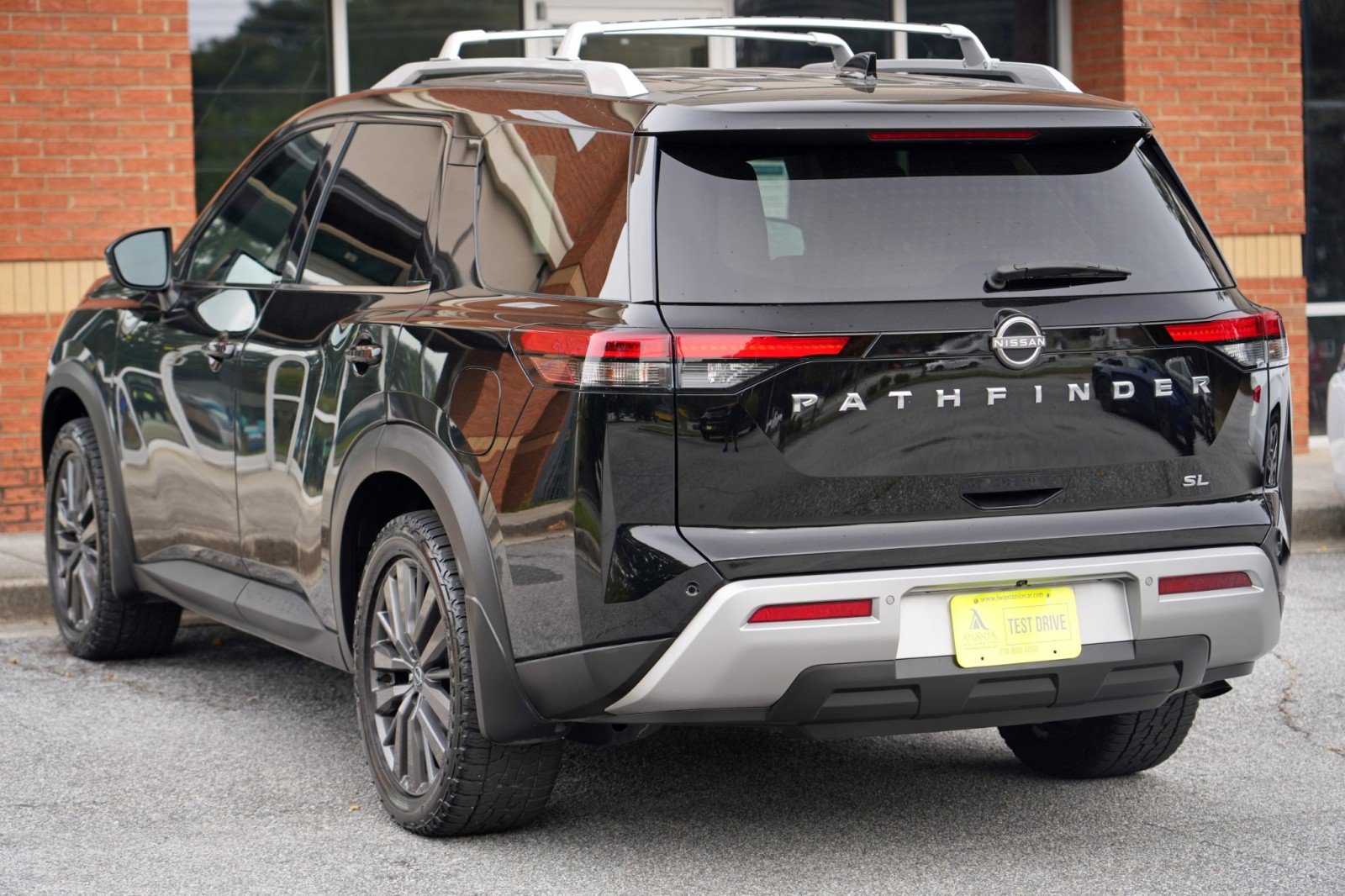 Used 2022 Nissan Pathfinder SL w/ SL Premium Package FWD image 48