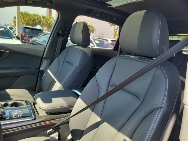 Certified 2025 Audi Q7 3.0T Premium Plus w/ Premium Plus Package image 16