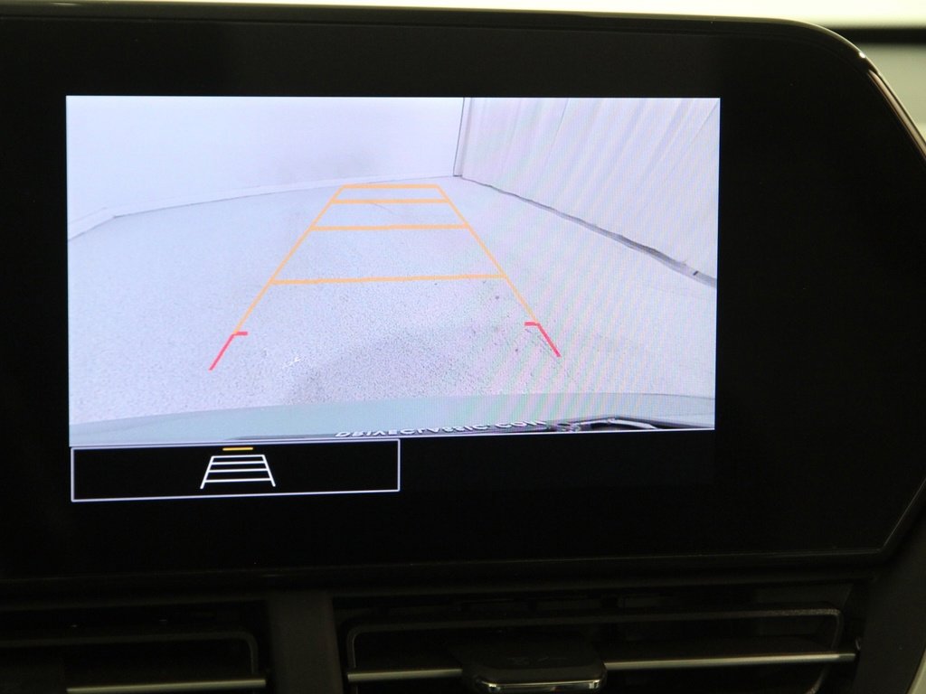 Certified 2024 Chevrolet Trax RS w/ Driver Confidence Package image 13