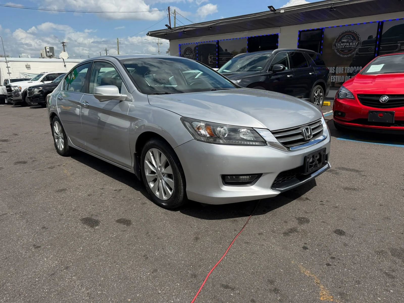 Used 2015 Honda Accord EX image 10