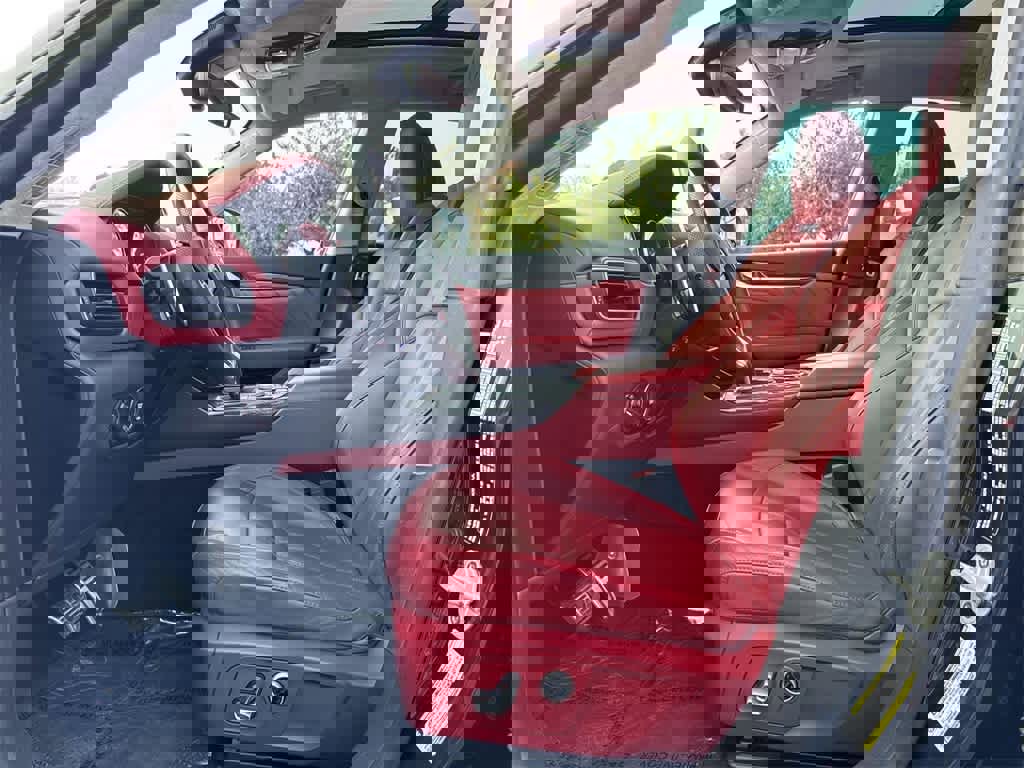 Used 2022 Maserati Levante Modena S image 26