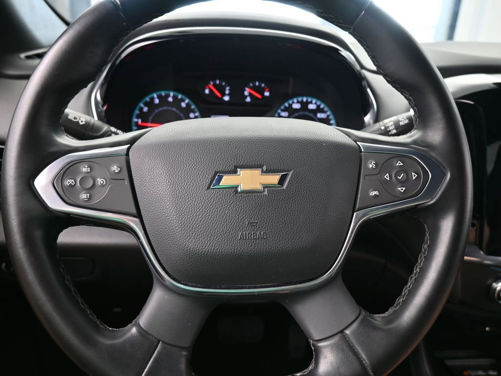 Used 2023 Chevrolet Traverse LT image 28