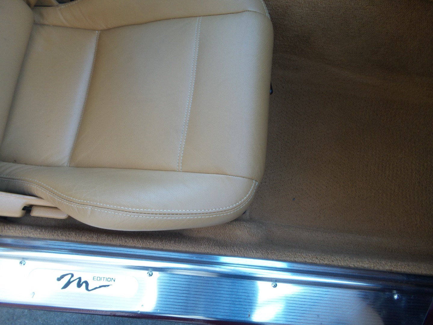 Used 1995 MAZDA MX-5 Miata RWD image 31