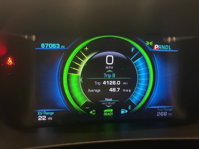 Used 2018 Chevrolet Volt Premier FWD image 17