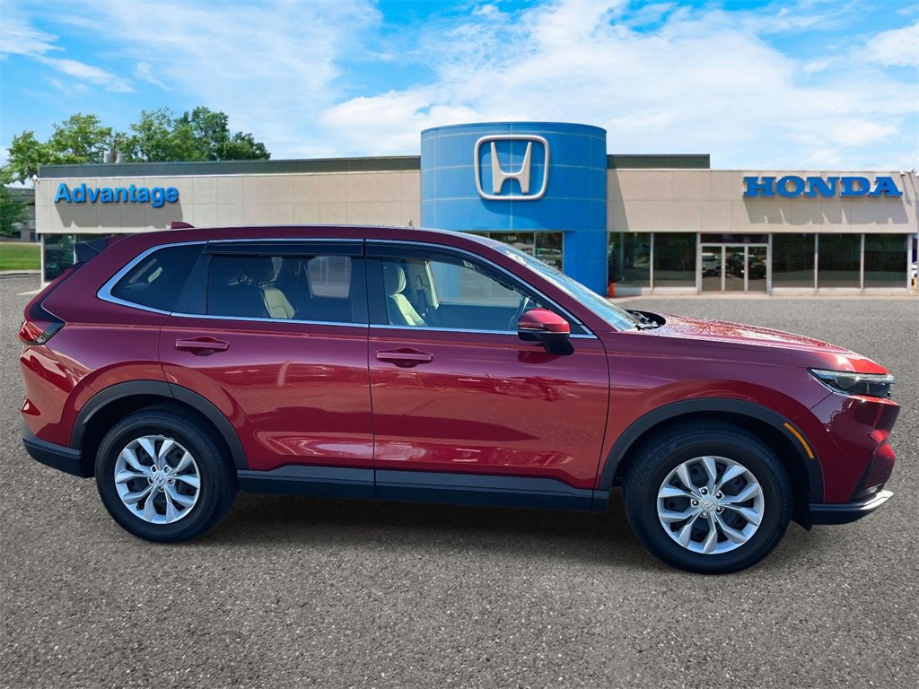 Certified 2025 Honda CR-V LX image 3