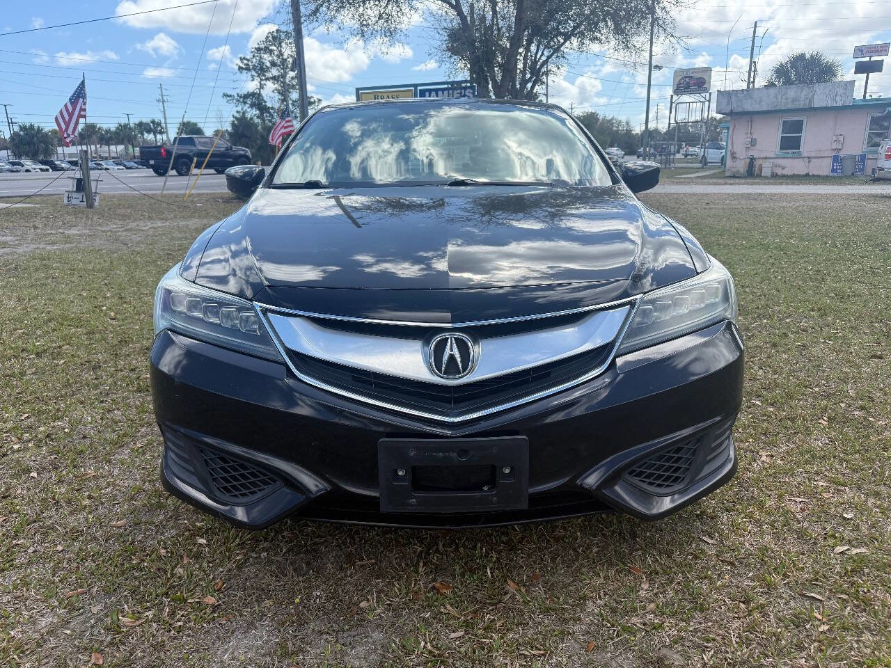 Used 2017 Acura ILX image 2