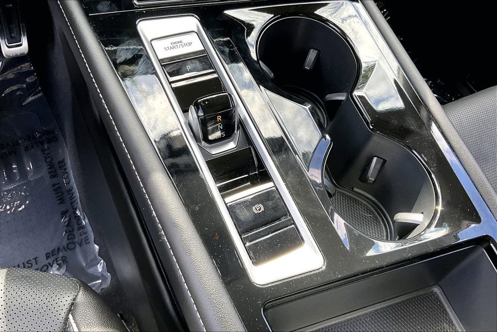 Certified 2024 Volkswagen Atlas SEL Premium R-Line image 28