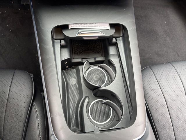 Used 2025 Mercedes-Benz E 350 4MATIC Sedan image 22
