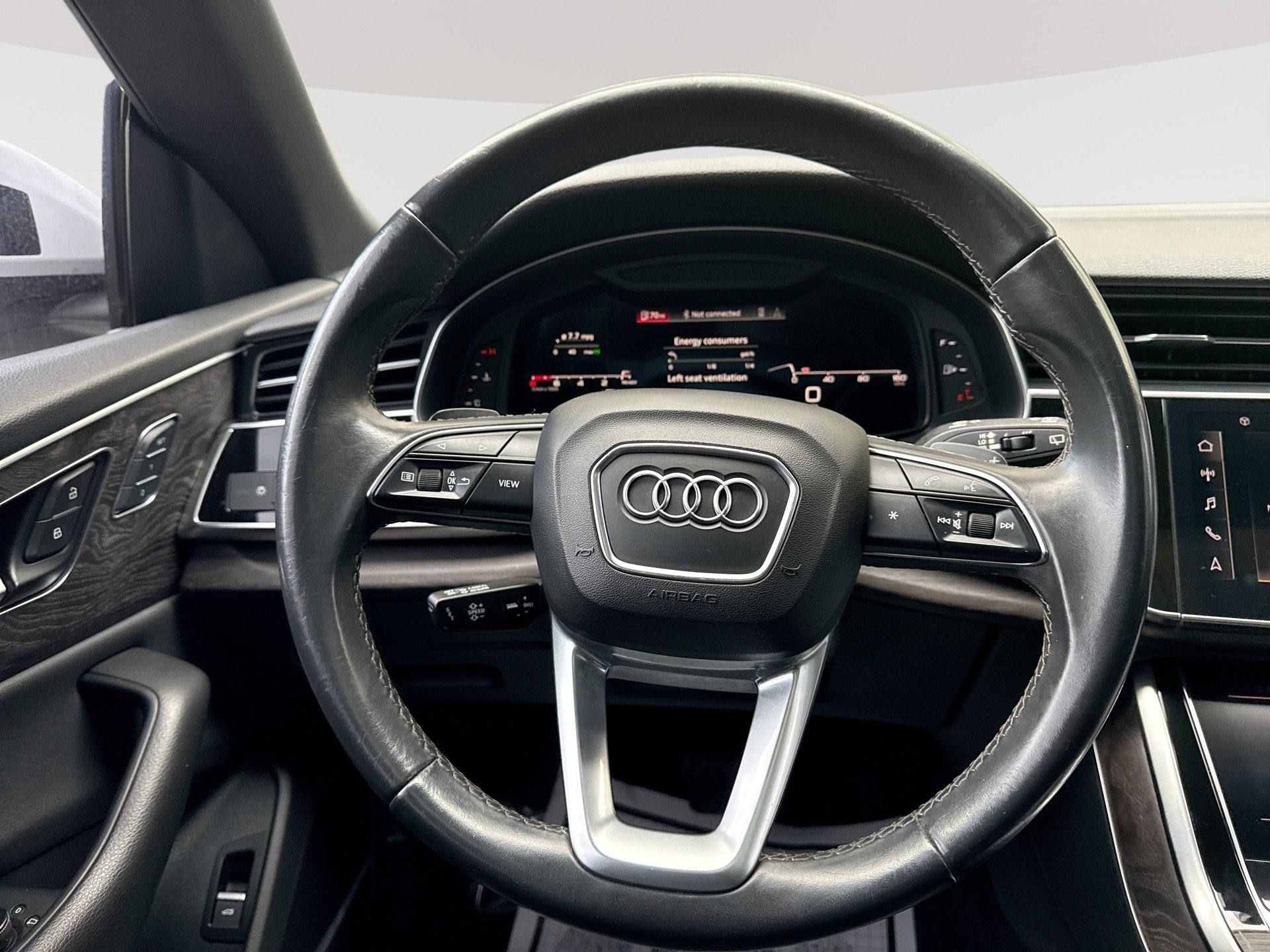 Used 2021 Audi Q8 Premium Plus w/ Premium Plus Package AWD/4WD image 11