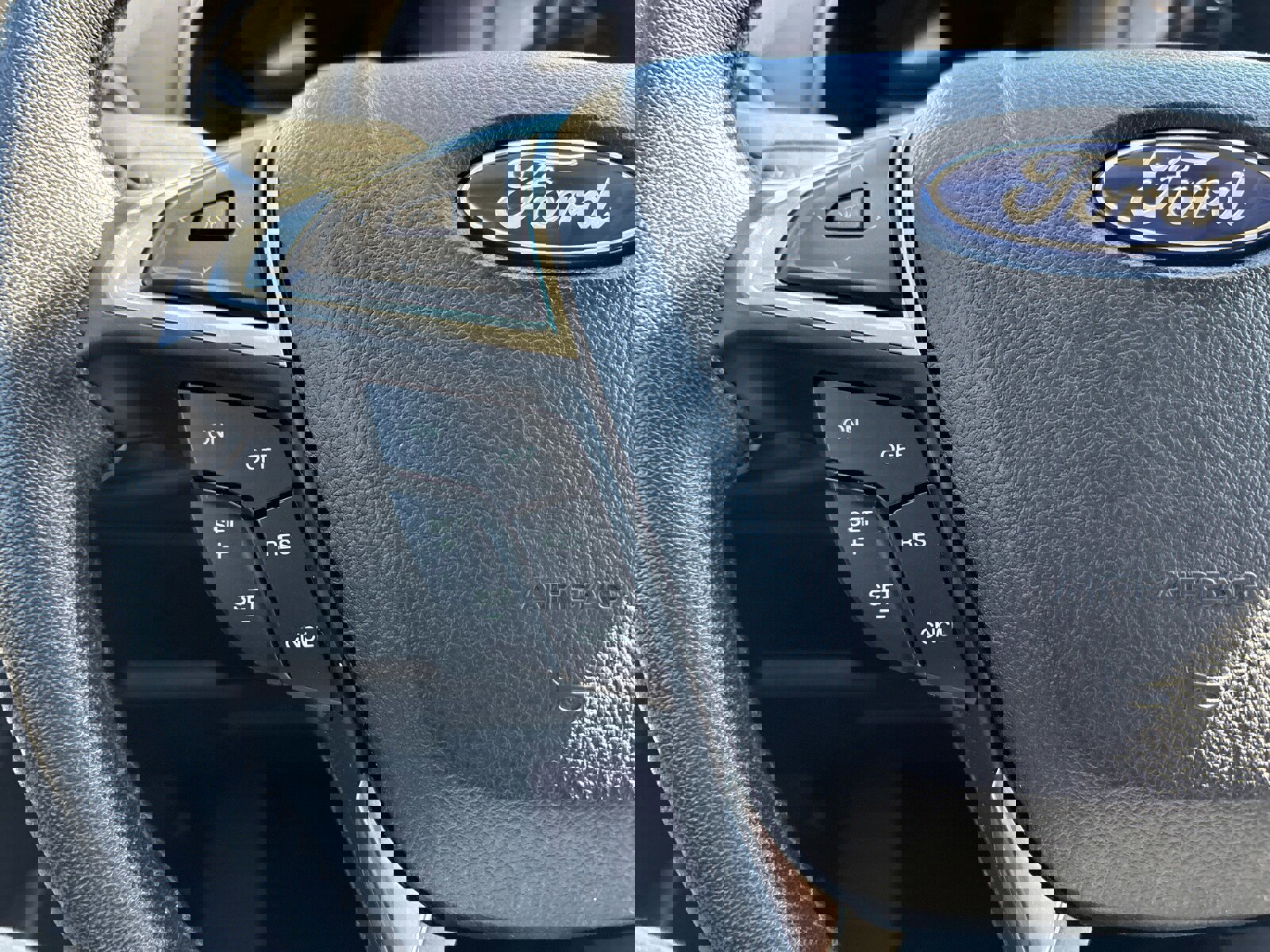 Used 2022 Ford Edge SEL w/ Convenience Package image 17