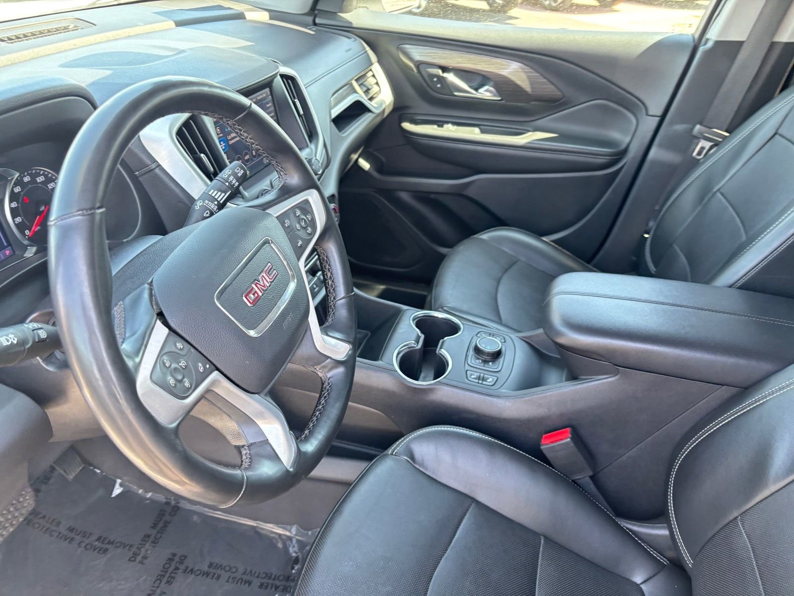 Used 2023 GMC Terrain SLT image 22