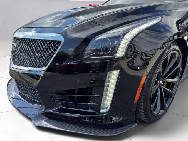 Used 2019 Cadillac CTS V w/ Luxury Package image 12