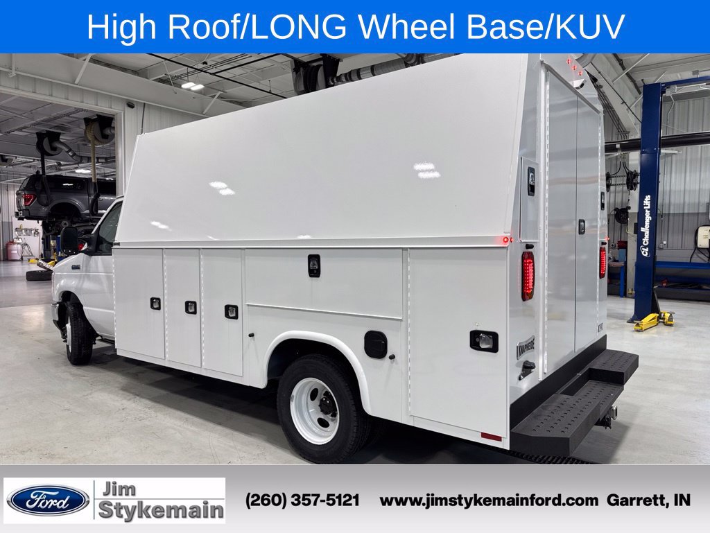 New 2026 Ford E-350 and Econoline 350 Super Duty w/ Power Equipment Group RWD image 2