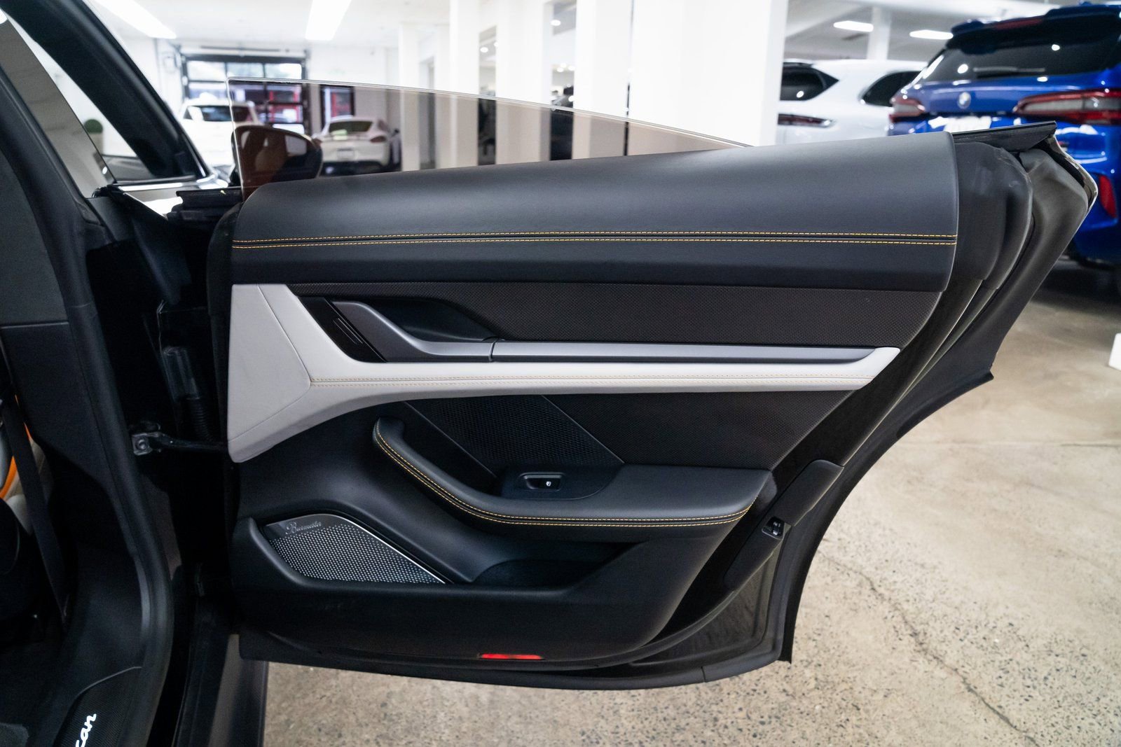 Used 2023 Porsche Taycan Turbo S image 22